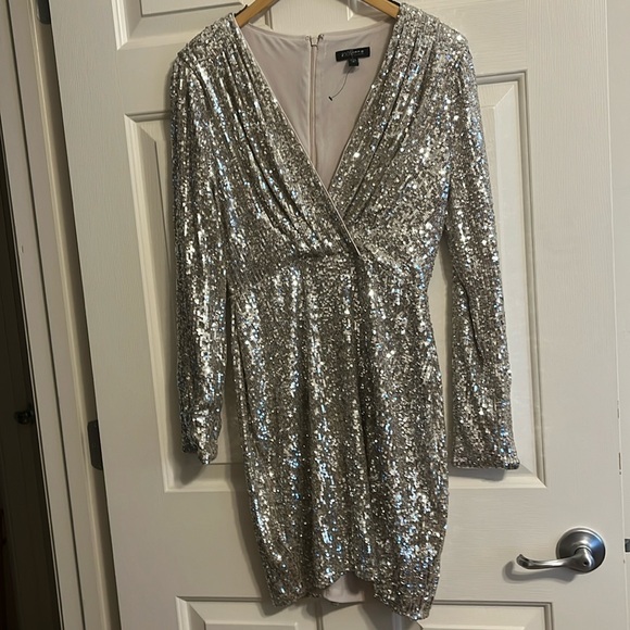 Express Dresses & Skirts - New w/o Tags Express Gold Sequin Party Sexy Cocktail Dress S